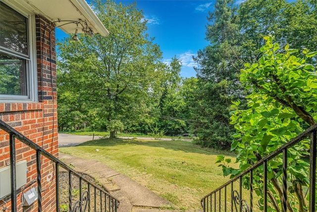 104 LINDEN ROAD, North Strabane, PA 15317