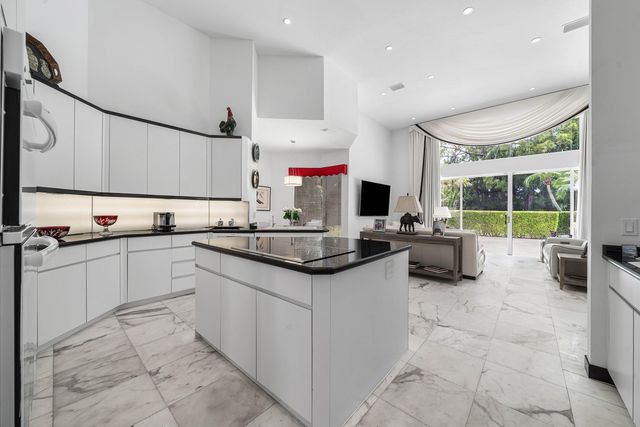 1697 Mayacoo Lakes Boulevard, West Palm Beach, FL 33411