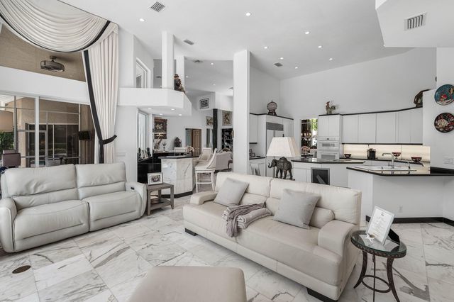 1697 Mayacoo Lakes Boulevard, West Palm Beach, FL 33411