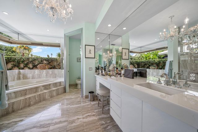 1697 Mayacoo Lakes Boulevard, West Palm Beach, FL 33411