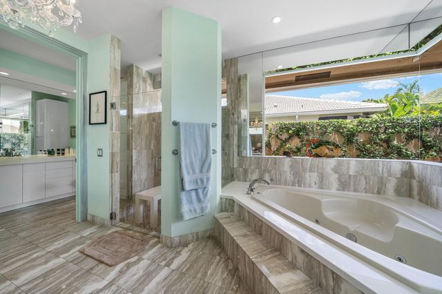 1697 Mayacoo Lakes Boulevard, West Palm Beach, FL 33411