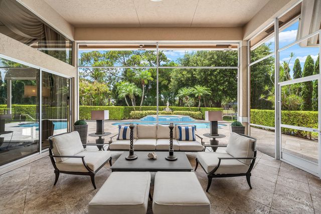1697 Mayacoo Lakes Boulevard, West Palm Beach, FL 33411