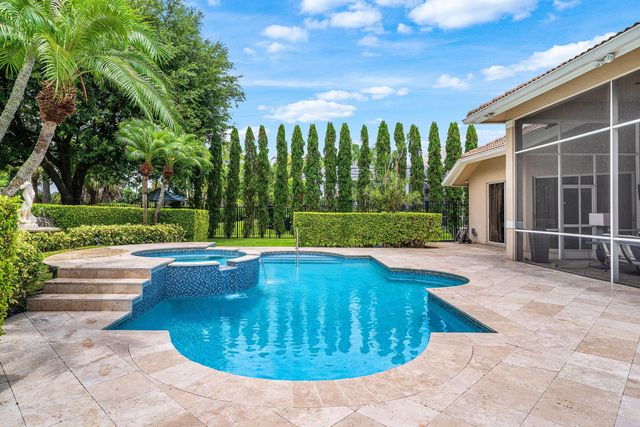 1697 Mayacoo Lakes Boulevard, West Palm Beach, FL 33411