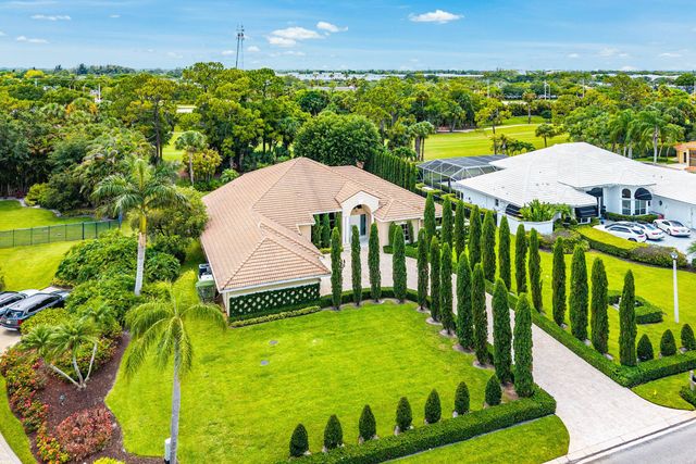 1697 Mayacoo Lakes Boulevard, West Palm Beach, FL 33411