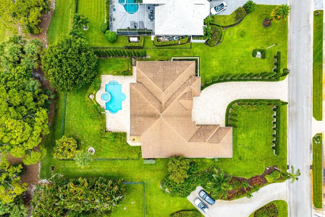 1697 Mayacoo Lakes Boulevard, West Palm Beach, FL 33411