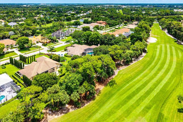1697 Mayacoo Lakes Boulevard, West Palm Beach, FL 33411