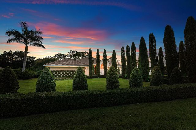 1697 Mayacoo Lakes Boulevard, West Palm Beach, FL 33411