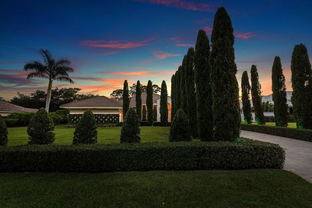 1697 Mayacoo Lakes Boulevard, West Palm Beach, FL 33411