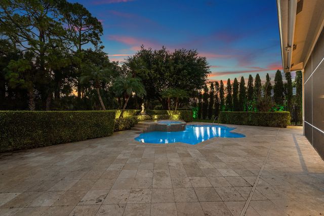 1697 Mayacoo Lakes Boulevard, West Palm Beach, FL 33411
