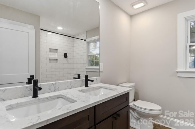 201 W Elm Street, Wingate, NC 28174
