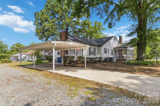 201 W Elm Street, Wingate, NC 28174