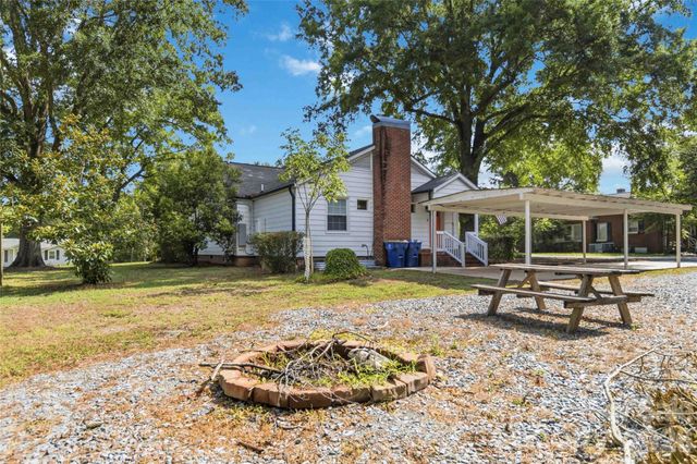 201 W Elm Street, Wingate, NC 28174