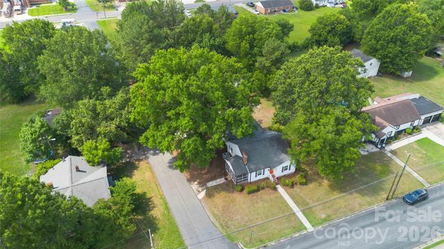 201 W Elm Street, Wingate, NC 28174