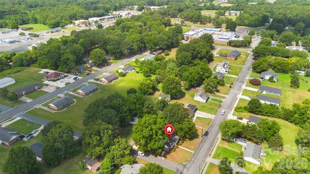 201 W Elm Street, Wingate, NC 28174