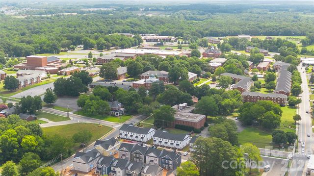 201 W Elm Street, Wingate, NC 28174