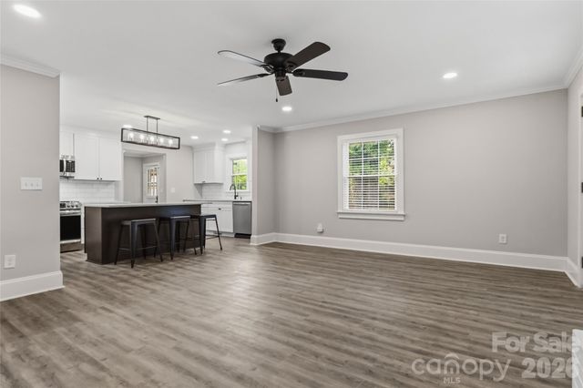201 W Elm Street, Wingate, NC 28174