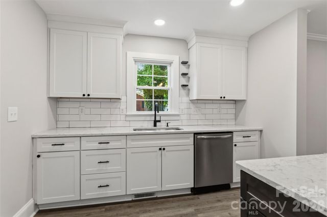 201 W Elm Street, Wingate, NC 28174