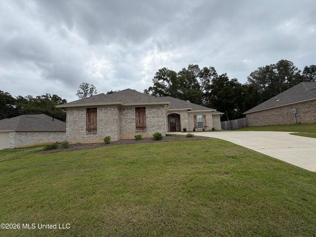 249 Hemingway Circle, Canton, MS 39046