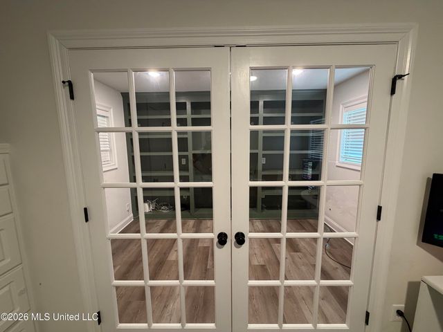 249 Hemingway Circle, Canton, MS 39046
