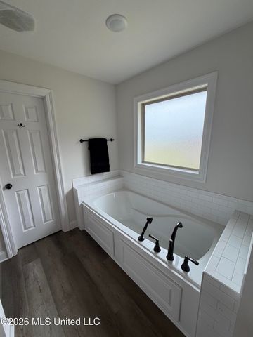 249 Hemingway Circle, Canton, MS 39046