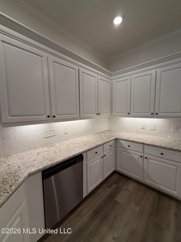 249 Hemingway Circle, Canton, MS 39046