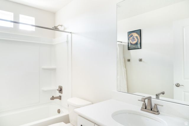 44 E POLARIS DR, Saratoga Springs, UT 84045