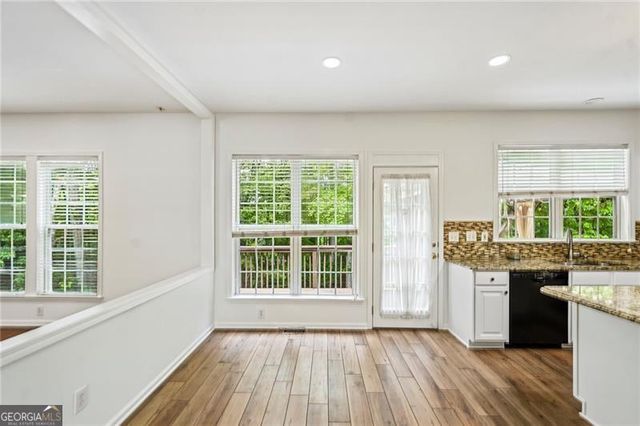 5157 Wellisford Court, Suwanee, GA 30024