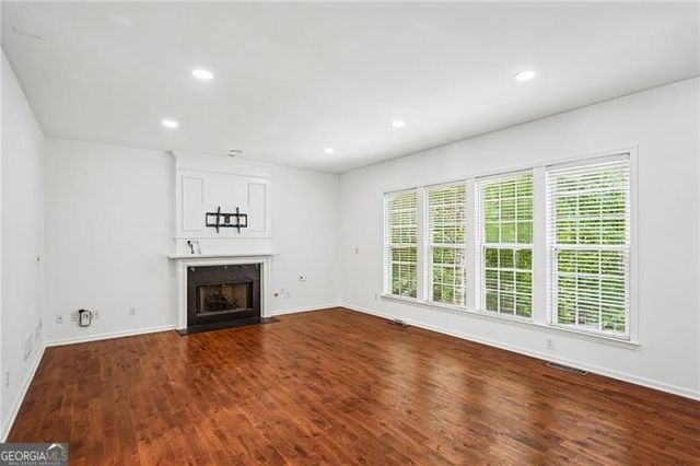 5157 Wellisford Court, Suwanee, GA 30024