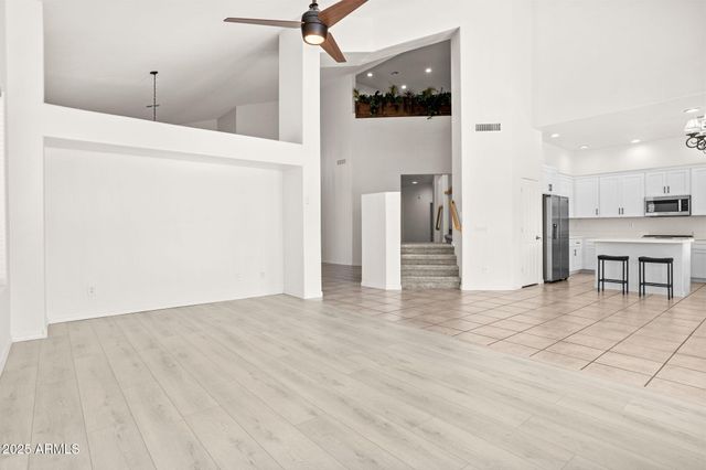 1247 E KENWOOD Street, Mesa, AZ 85203