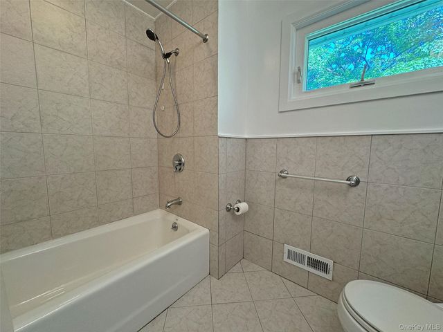 3 Stonewall Lane, Mamaroneck, NY 10543