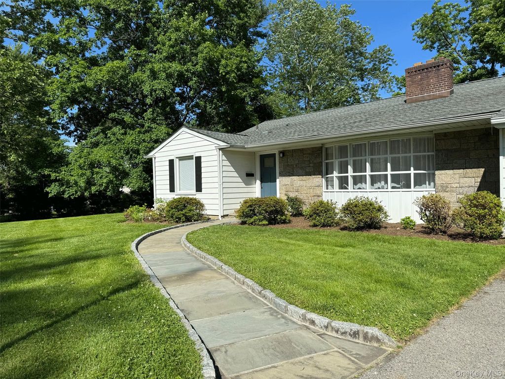 3 Stonewall Lane, Mamaroneck, NY 10543