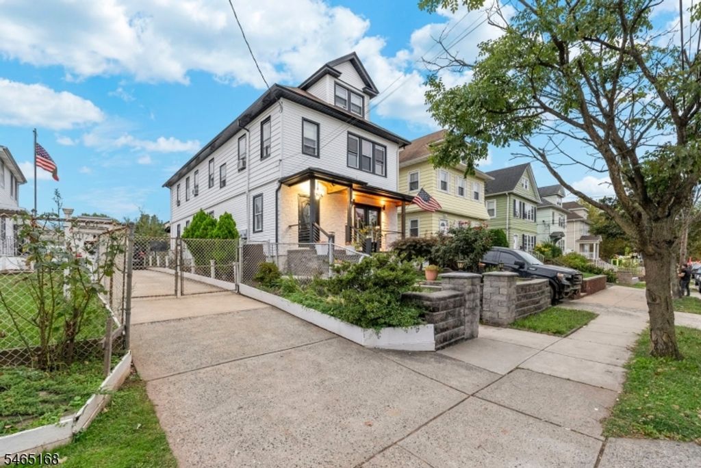 1013 Madison Ave, Elizabeth City, NJ 07201 — exterior