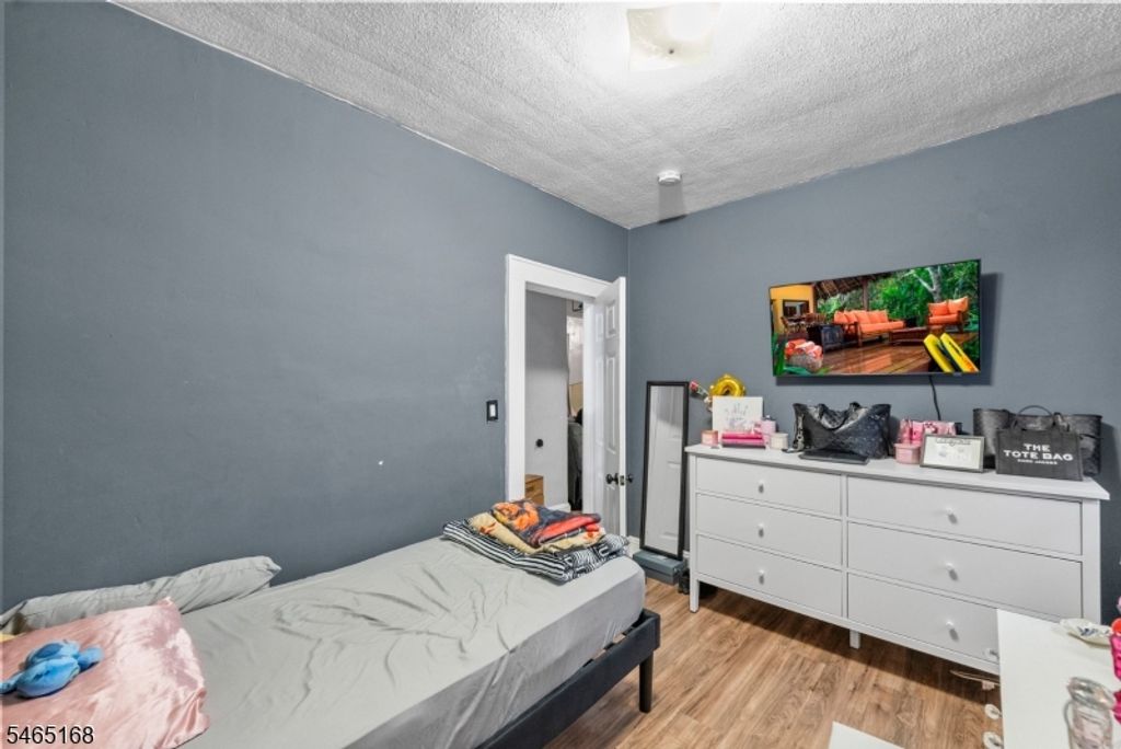 1013 Madison Ave, Elizabeth City, NJ 07201 — photo 3