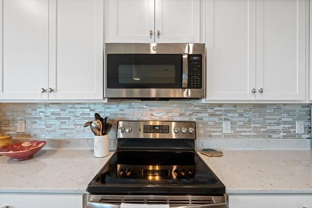 17520 GAWTHROP DRIVE 401, Lakewood Ranch, FL 34211