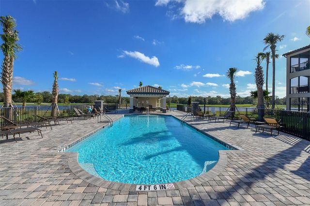 17520 GAWTHROP DRIVE 401, Lakewood Ranch, FL 34211