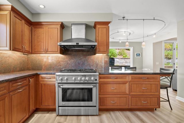 1880 Trout Gulch Road, Aptos, CA 95003