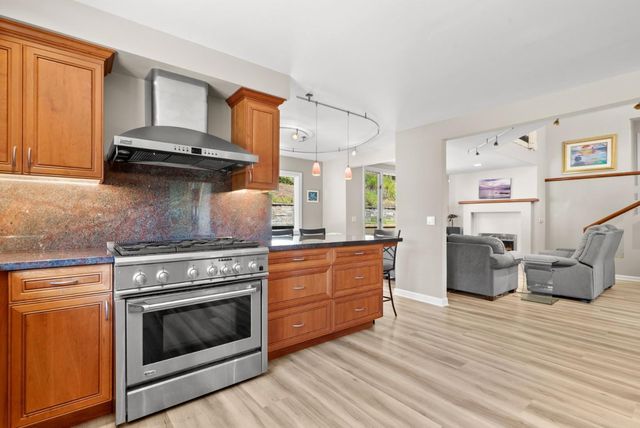 1880 Trout Gulch Road, Aptos, CA 95003