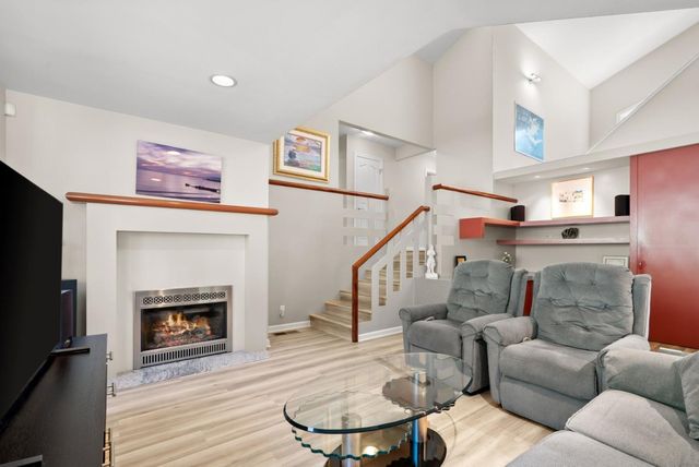 1880 Trout Gulch Road, Aptos, CA 95003