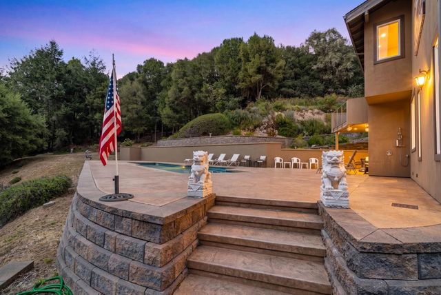 1880 Trout Gulch Road, Aptos, CA 95003