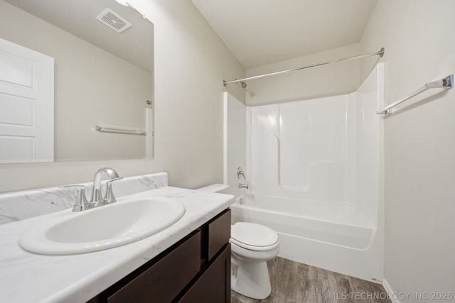 7513 E 145th Street N, Collinsville, OK 74021