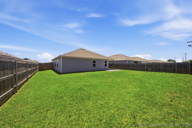7513 E 145th Street N, Collinsville, OK 74021