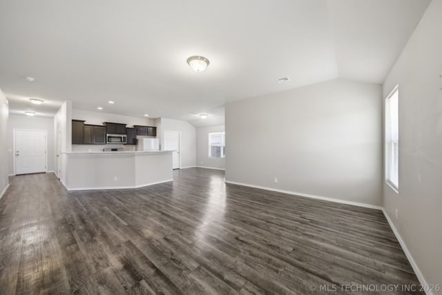 7513 E 145th Street N, Collinsville, OK 74021