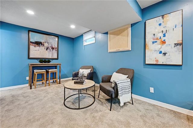 12908 S Brougham Drive, Olathe, KS 66062
