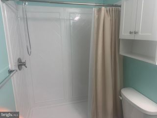 9 E 2ND AVE #302, Hanover, PA 17331