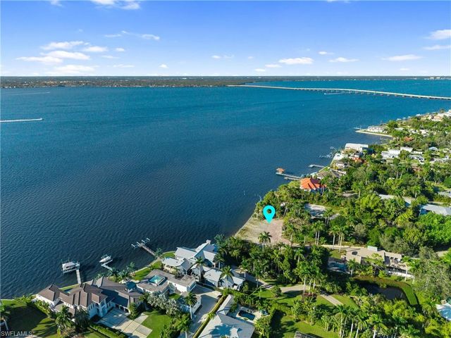 8661 Cajuput CV, Fort Myers, FL 33919