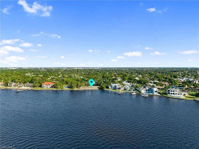 8661 Cajuput CV, Fort Myers, FL 33919