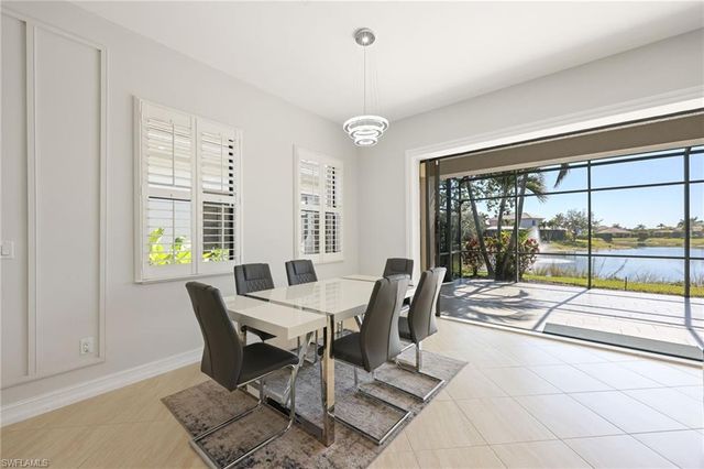 1419 Serrano CIR, Naples, FL 34105