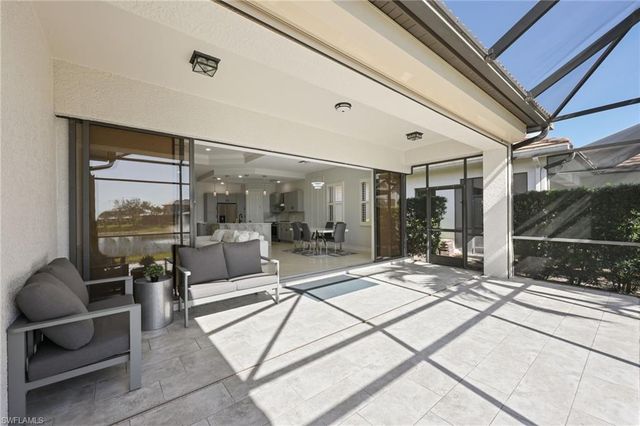 1419 Serrano CIR, Naples, FL 34105