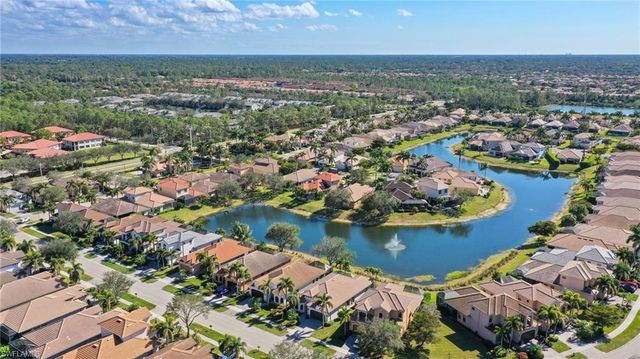 1419 Serrano CIR, Naples, FL 34105