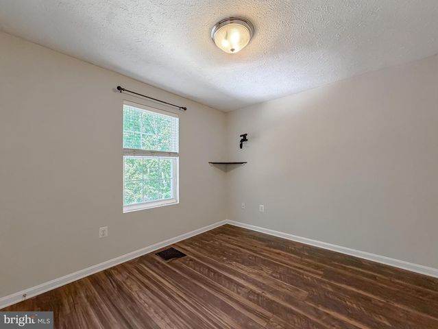 21504 GWYNNS ISLAND WAY, Lexington Park, MD 20653